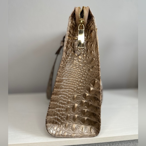 Large Brahmin Melbourne Tote - Picture 3 of 5